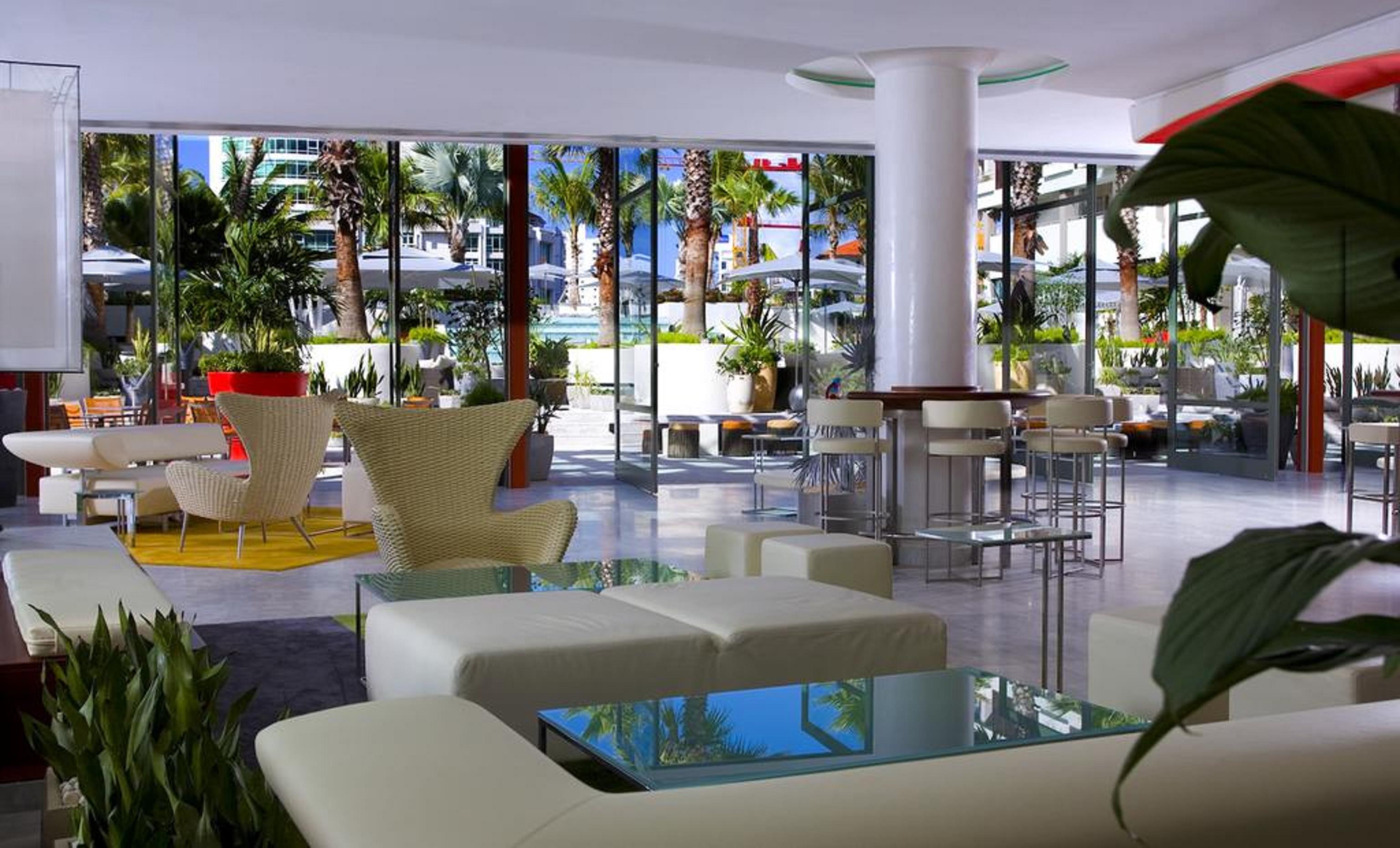 La Concha Renaissance San Juan Resort Bagian luar foto